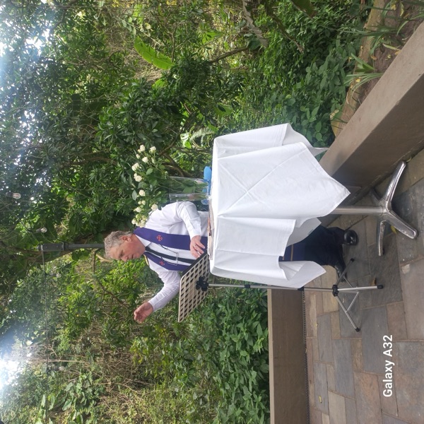 Wedding ceremony by Dr. Gerrit Rademeyer in Bonnievale